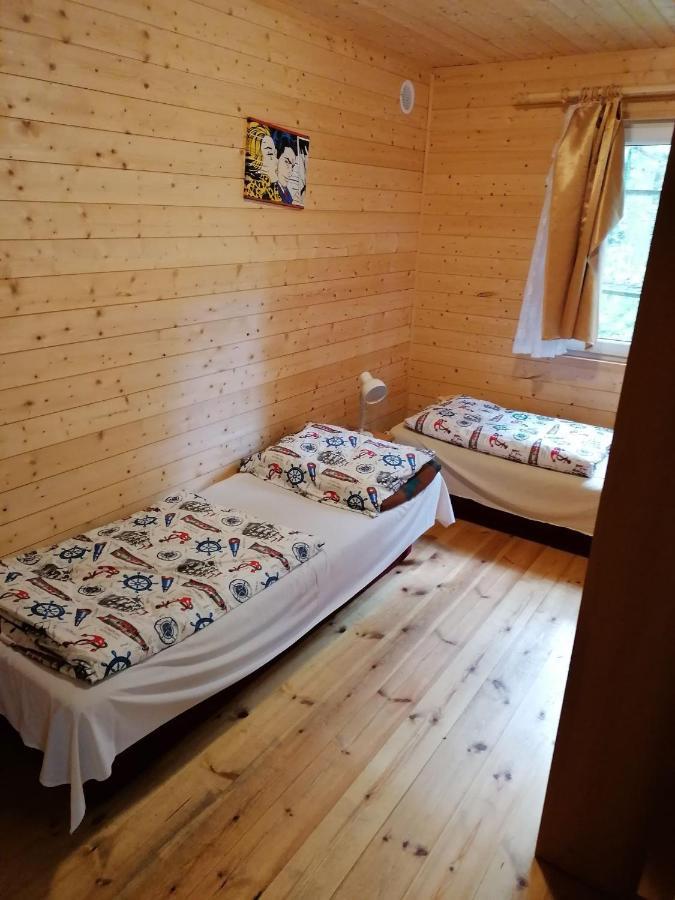 Villa Osrodek Wypoczynkowy Skrzat à Pobierowo Extérieur photo