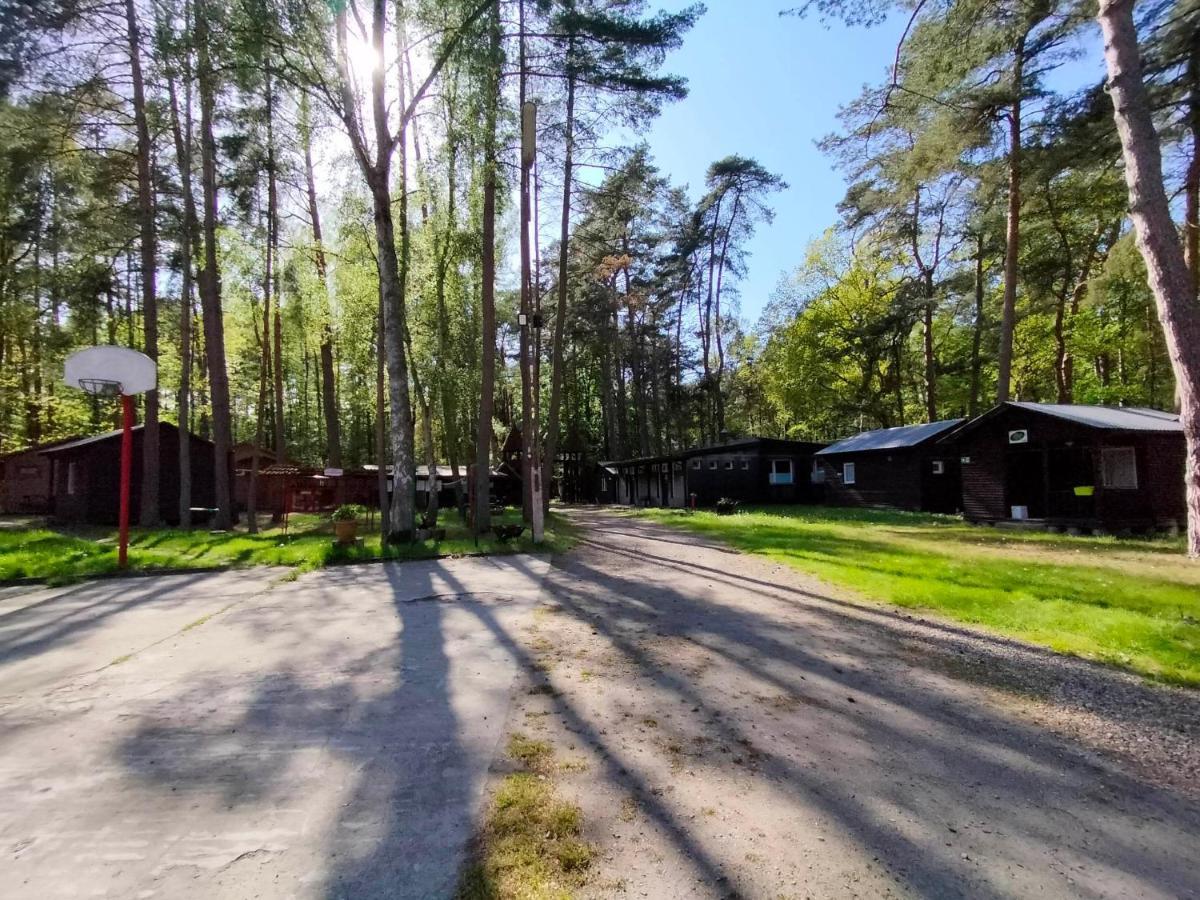 Villa Osrodek Wypoczynkowy Skrzat à Pobierowo Extérieur photo