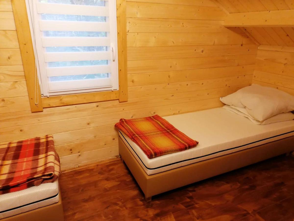 Villa Osrodek Wypoczynkowy Skrzat à Pobierowo Extérieur photo